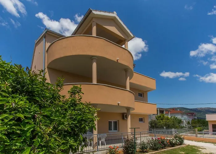 Visic 1692 公寓 Kaštela