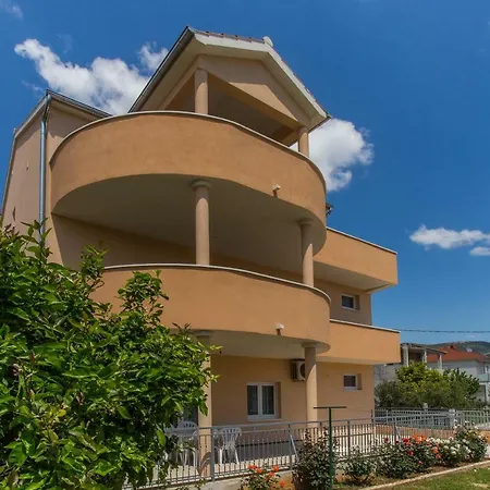 Visic 1692 Apartmán Kaštela